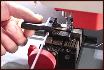 Usa Locksmith Service Irvine, CA 949-705-4070 - 11-key-cutting